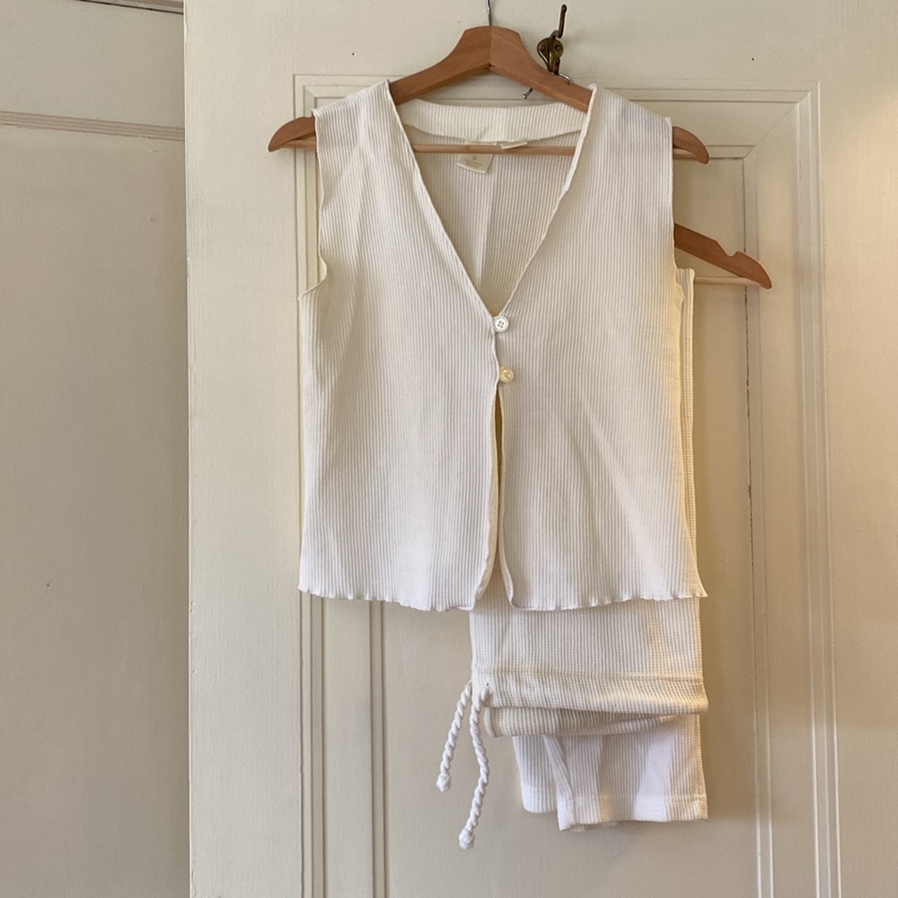 Vintage Victoria’s Secret sleep set